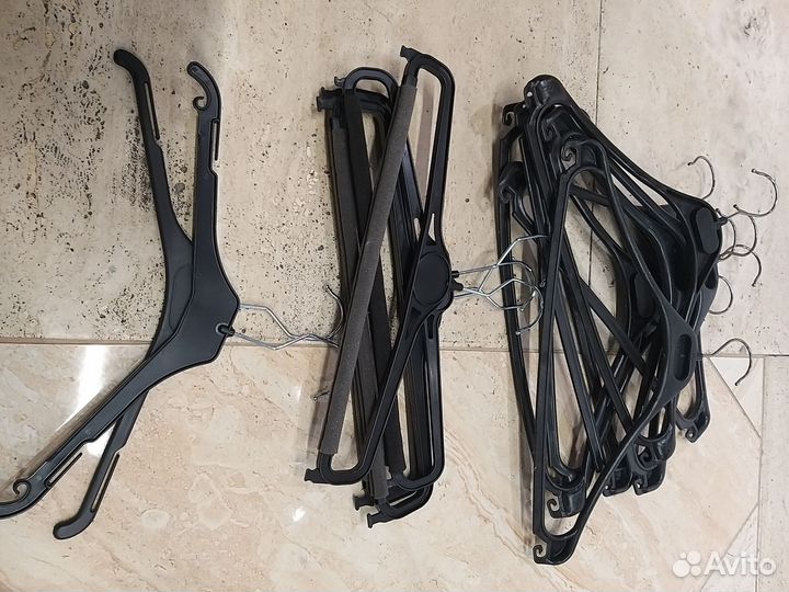 Вешалки Плечики