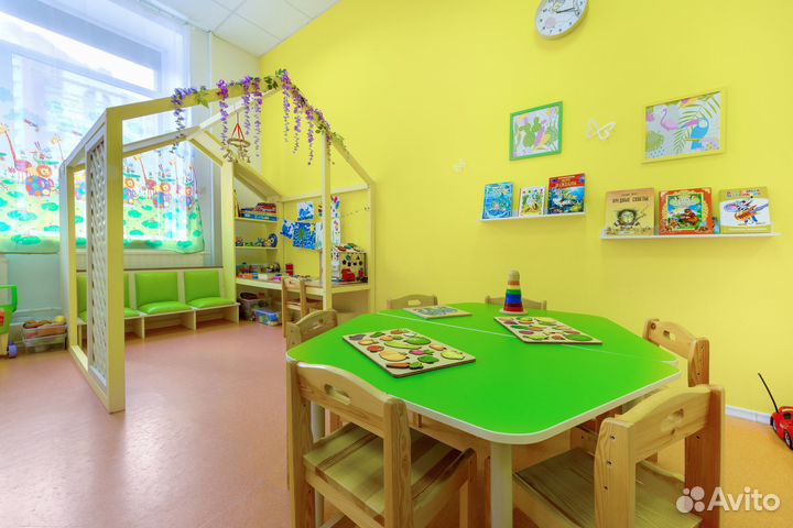 Занятия с логопедом. Логопед