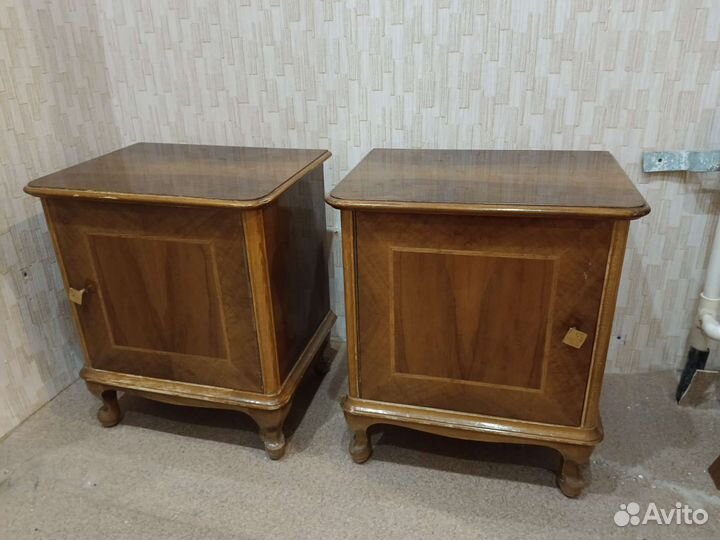 Тумбочки прикроватные