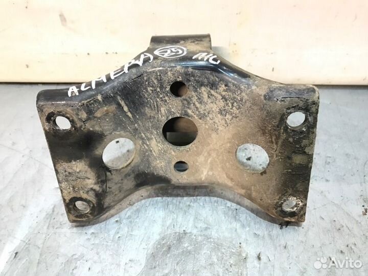 Подушка двигателя передняя левая Nissan Almera N16