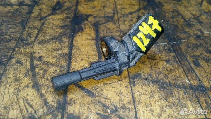 Датчик ABS передний Volkswagen Passat B6