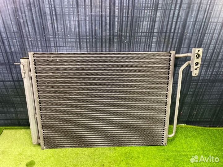 Радиатор кондиционера Bmw X5 E53 M54 2005