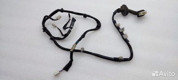 Проводка двери задняя левая Lexus Is250 XE20