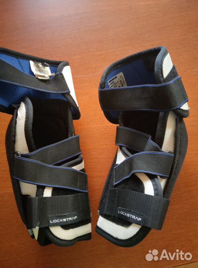 Налокотники хоккейные взрослые