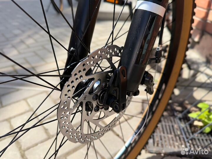 Велосипед новый горный R27,5 shimano