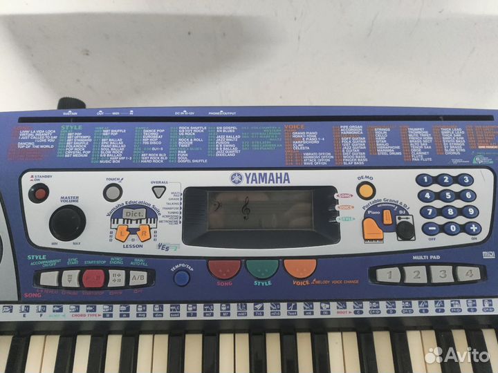 Синтезатор Yamaha psr260 с подставкой