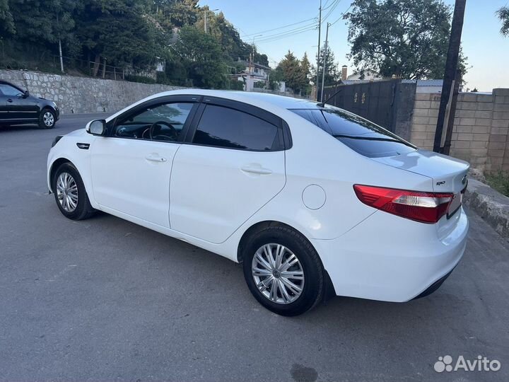 Kia Rio 1.4 AT, 2012, 215 000 км