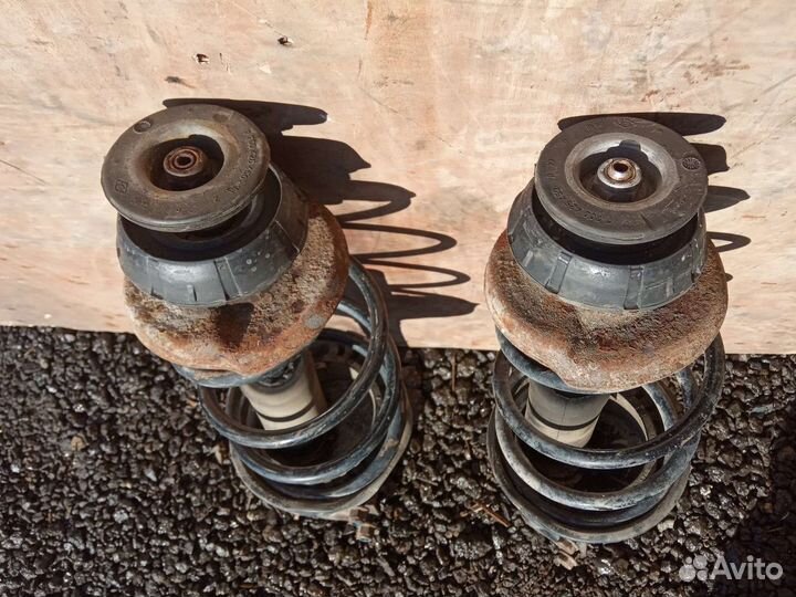 Амортизатор с пружиной Renault Clio Symbol