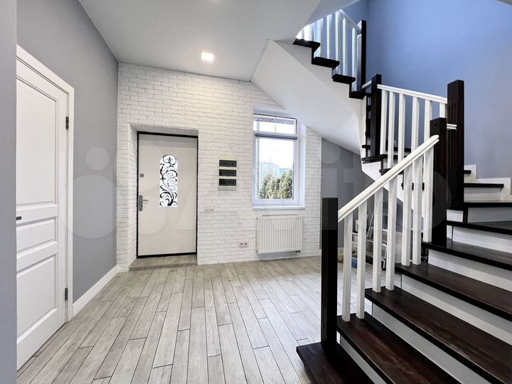 Таунхаус 150 м² на участке 1,5 сот.