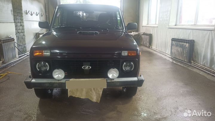 LADA 4x4 (Нива) 1.7 МТ, 2015, 88 000 км