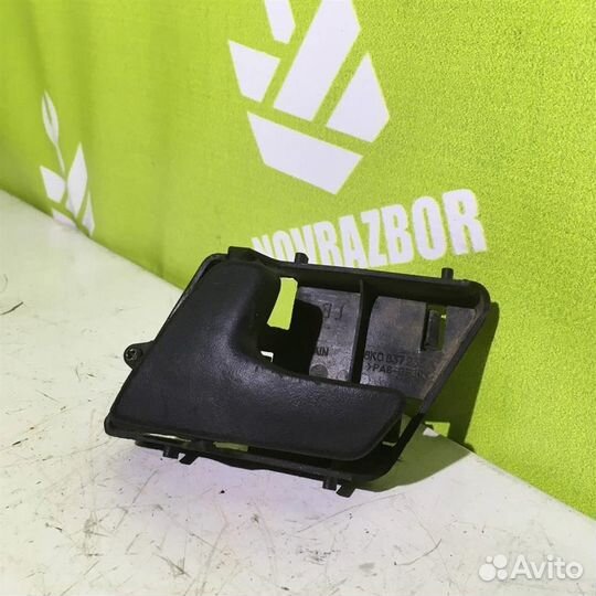 Ручка двери внутренняя левая Сеат Кордоба