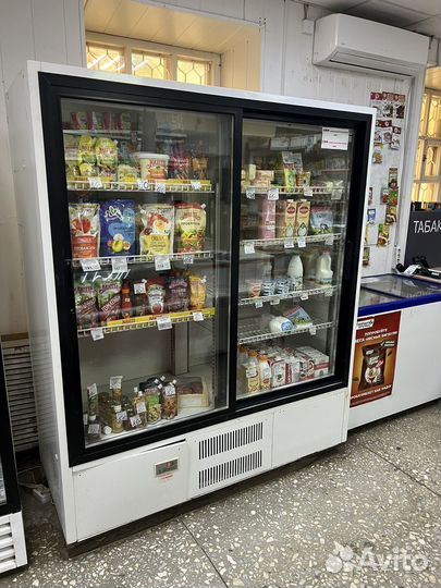 Холодильный шкаф