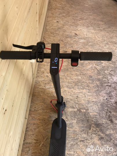 Электросамокат xiaomi m365 pro