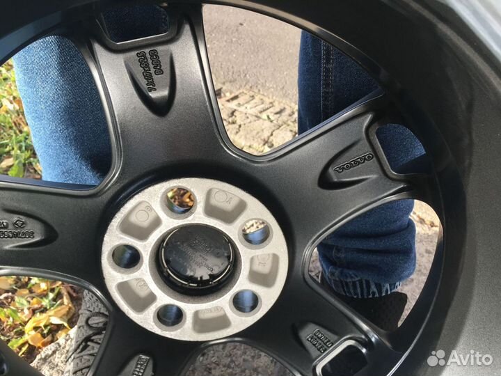 Диски Volvo R17 Zaurak S40 V50 C30 S80 XC70 V70