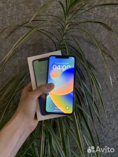 iPhone X, 256 ГБ