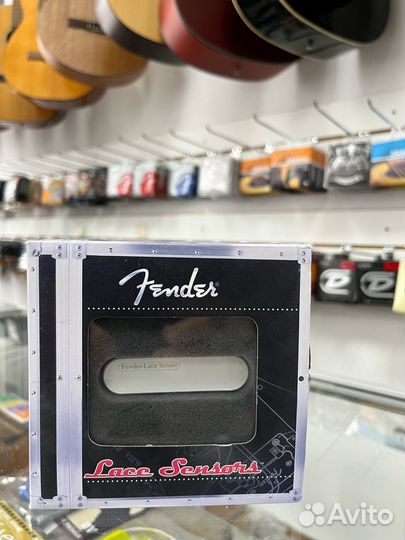 Fender lace sensor HOT gold звукосниматель