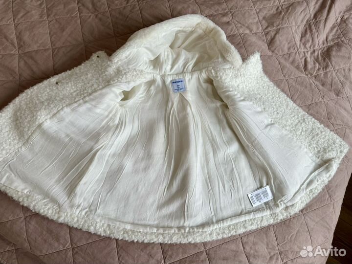 Пальто для девочки mayoral 98