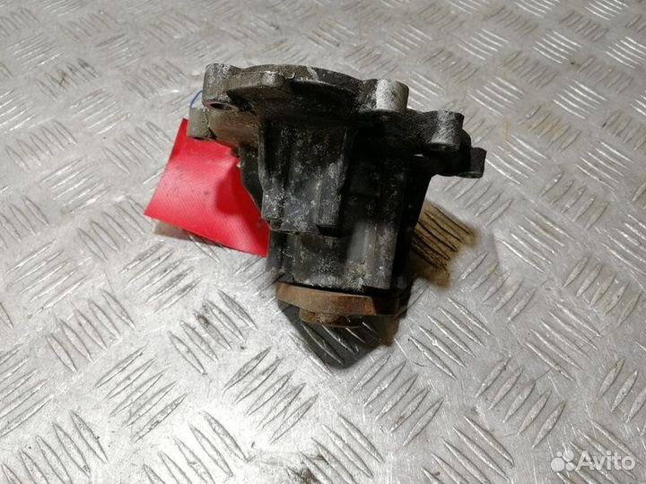 Насос водяной помпа Porsche Cayenne