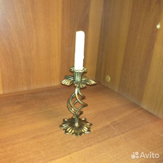 Подсвечник