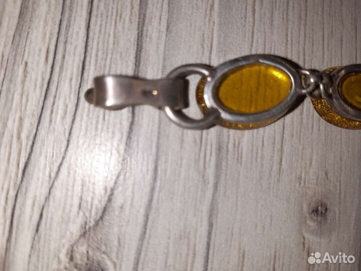 Браслет из серебра с янтарём