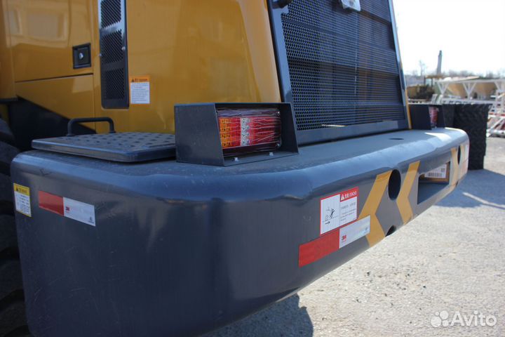 Фронтальный погрузчик XCMG ZL50GV, 2023