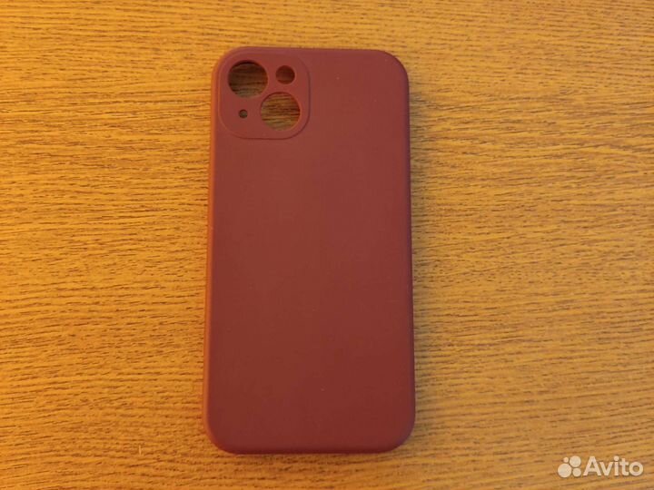 Чехол на iPhone 13