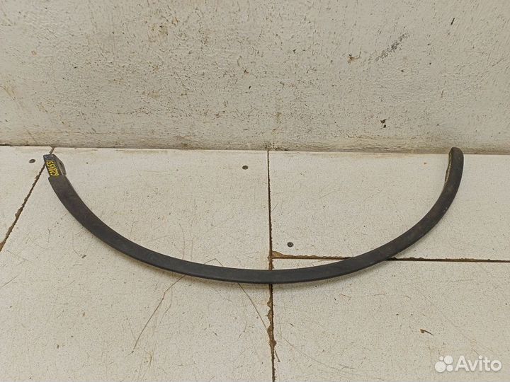 Накладка переднего крыла левого