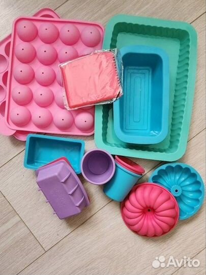 Силиконовые формы для выпечки (19 шт.)