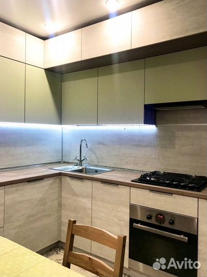 Кухонный гарнитур 