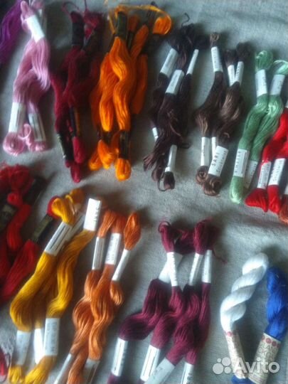 Нитки для вышивания