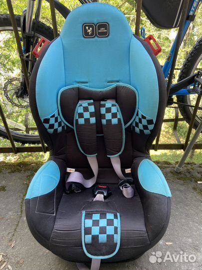 Детское автокресло от 0 до 25 кг