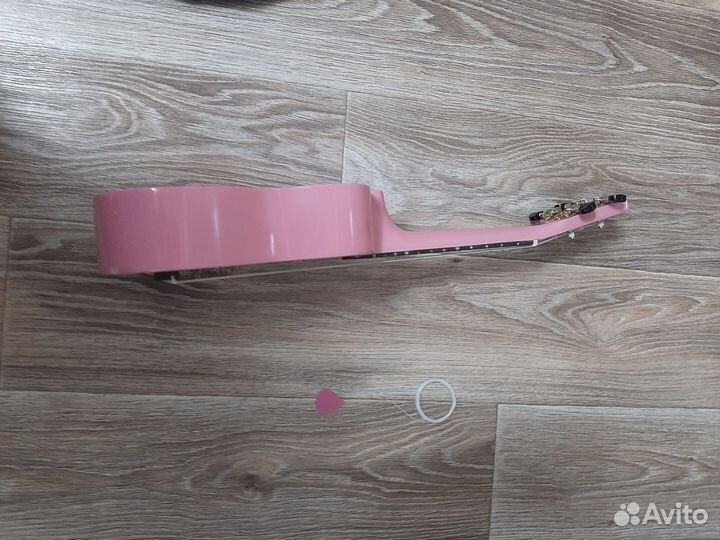 Укулеле сопрано с чехлом