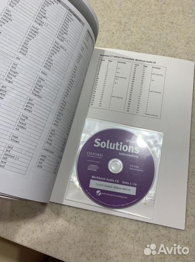 Solutions intermediate 2edition уч., раб.тет.+диск