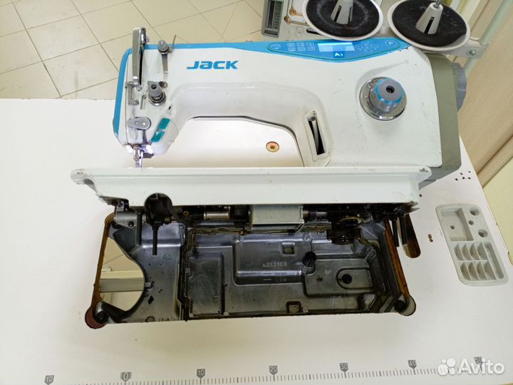 Швейная машина автомат Jack A3