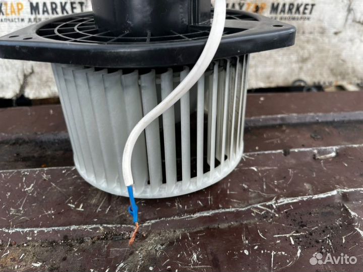 Мотор печки Suzuki Grand Vitara 2.4 2008 j24b