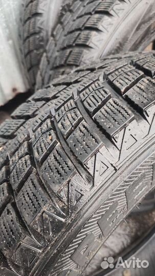 LingLong Green-Max Winter Ice I-15 SUV 225/65 R17 102T
