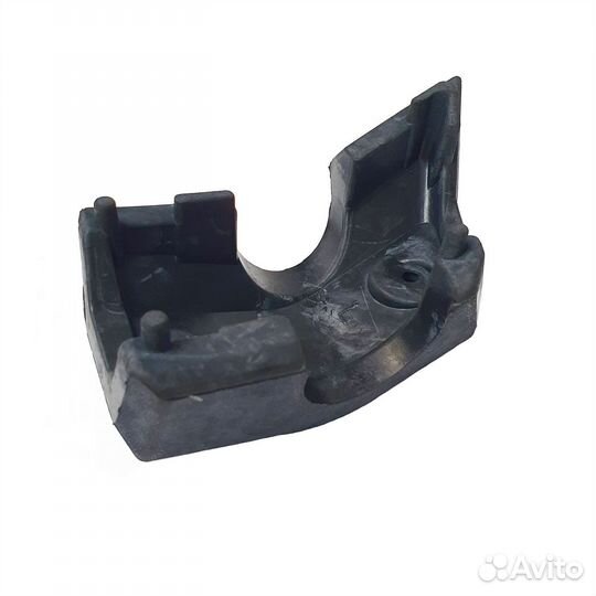 Демпфер переднего бампера левый Z6 (9060-040204)