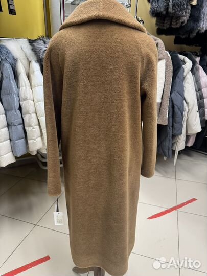 Пальто из натуральной шерсти