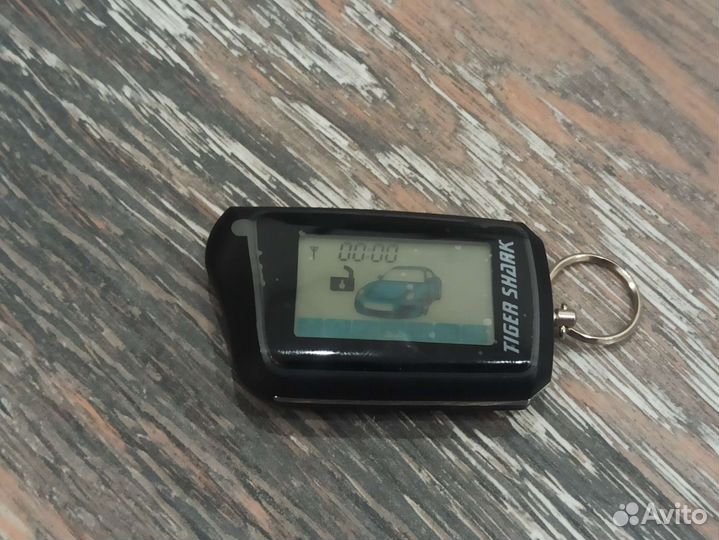 Брелок сигнализации Tiger shark 3018