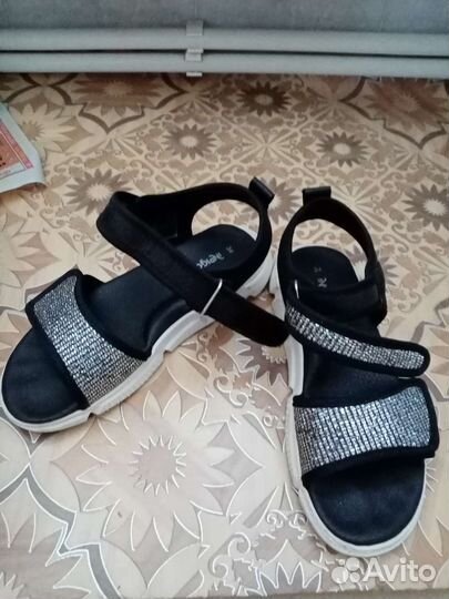 Туфли на девочку