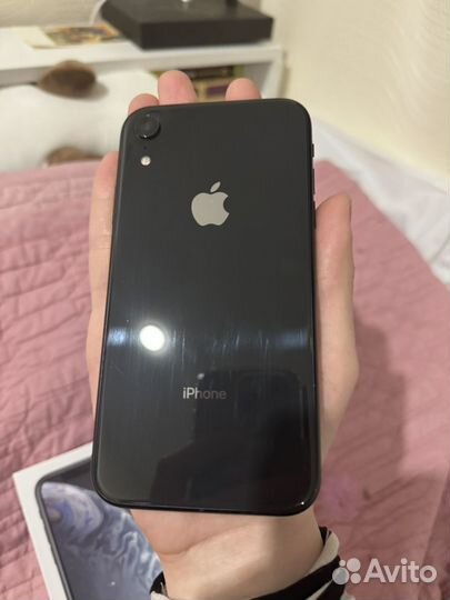 iPhone Xr, 64 ГБ