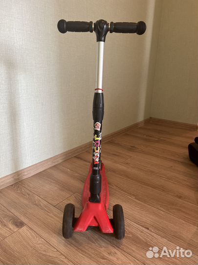Самокат детский трехколесный