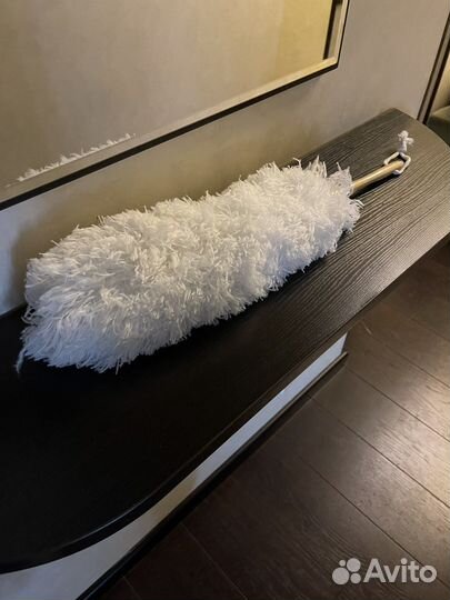 Пипидастр на деревянной ручке