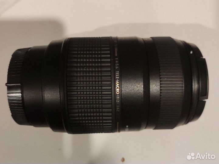 Объектив Tamron AF 70-300mm F/4-5.6 Di LD Macro