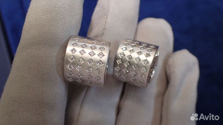 Золотые серьги с бриллиантами Giorgio Visconti