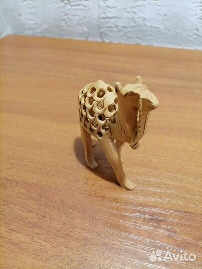 Фигурки и статуэтки