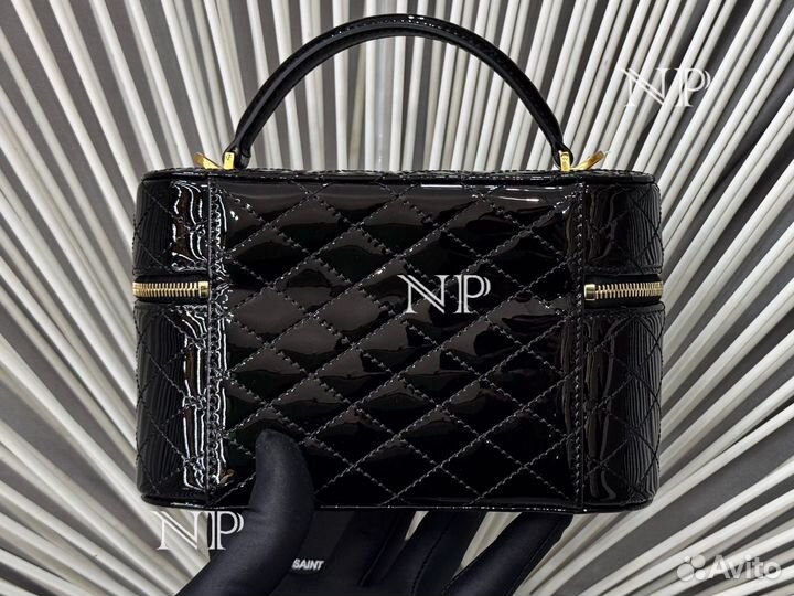 Сумка YSL Gaby Vanity лакированная