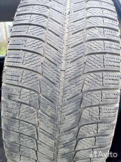 Meshiline MH777 235/45 R18 98H