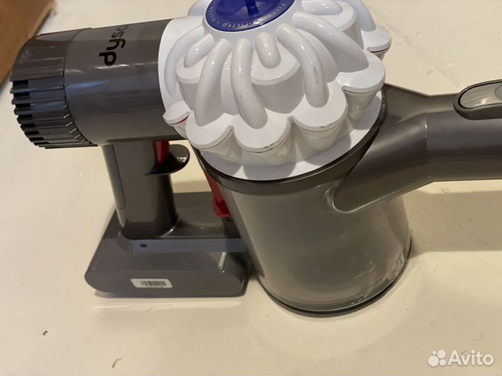 Пылесос dyson v 6 бу