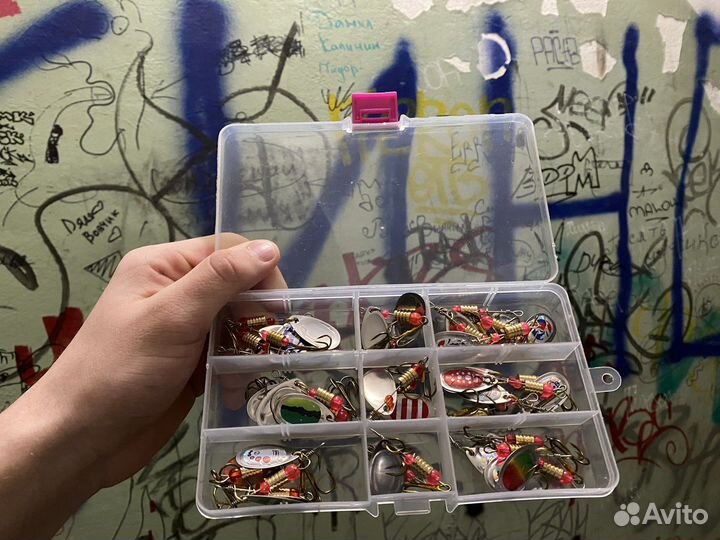 Блесна вертушки с кейсом